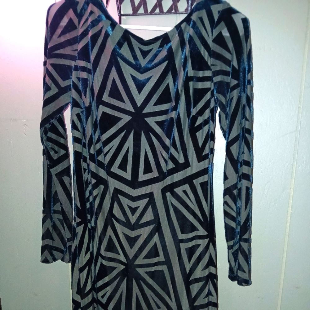 Vince camuto dress
